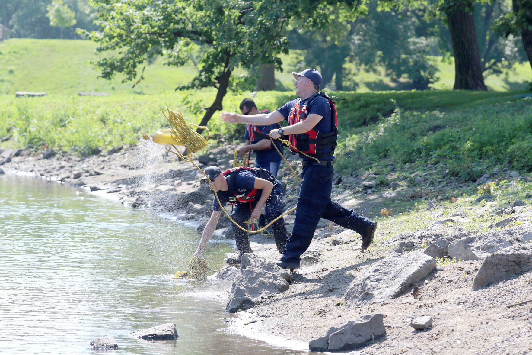 Mason City Fire Dept. water training-5